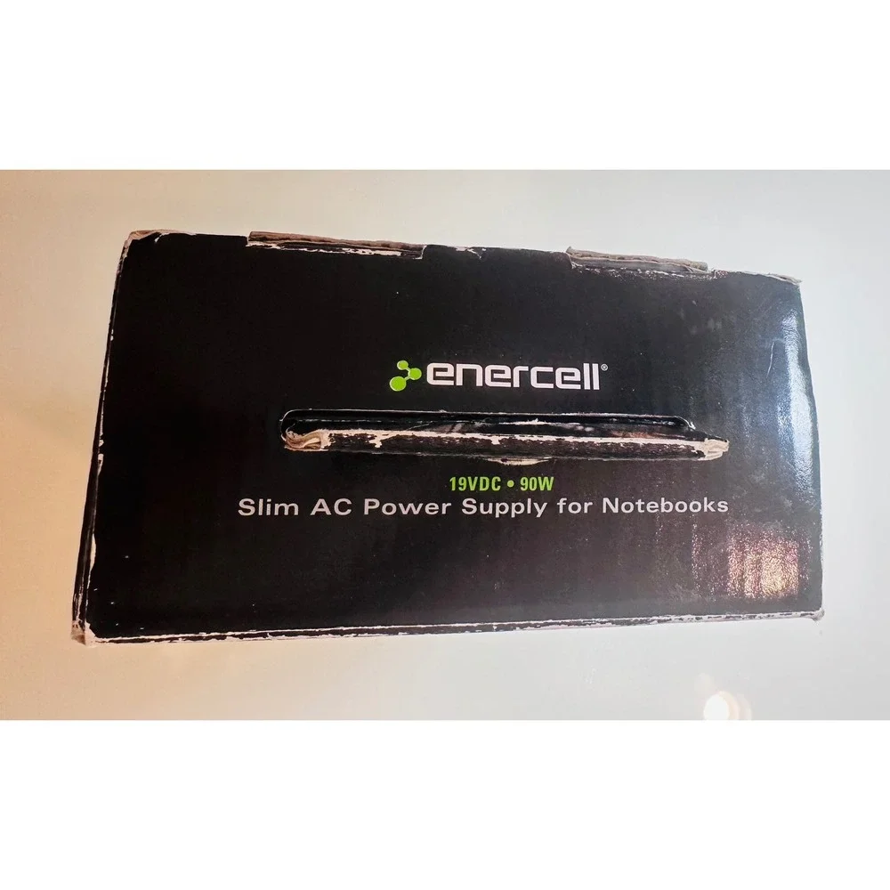 Enercell 90W Slim AC Universal Laptop Power Supply 19V 2730691 with 8 Tips USB